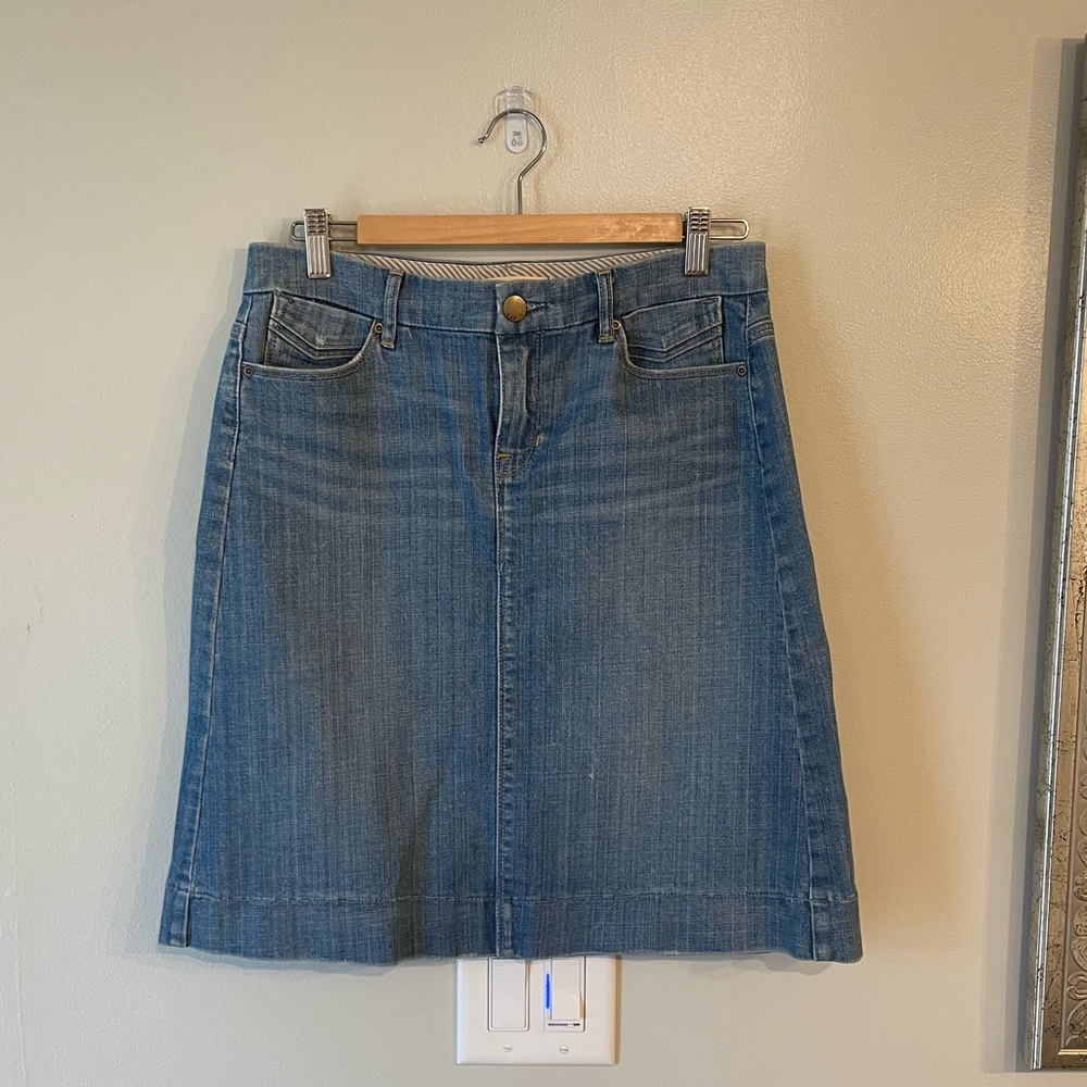 Gap Skirt